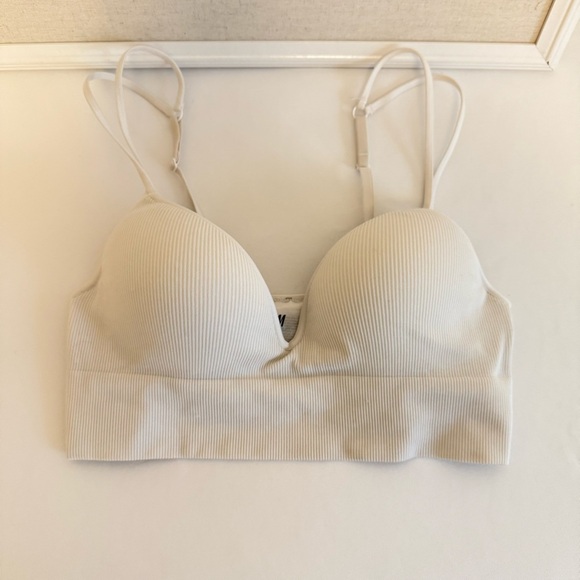 H&M White Ribbed Bralette - Picture 2 of 3